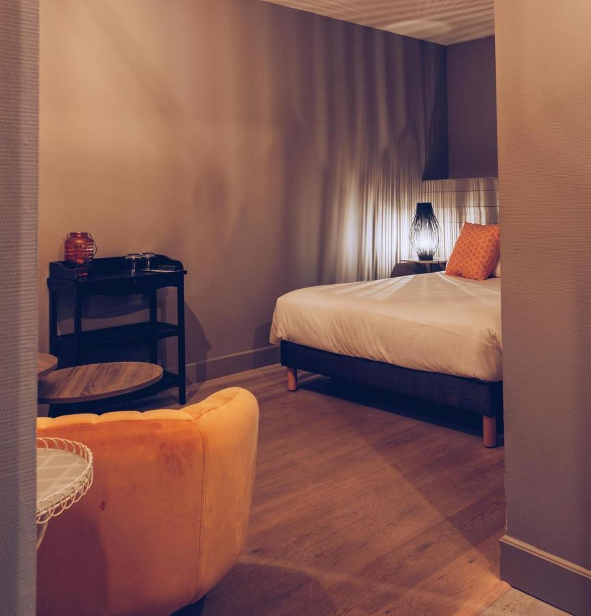 Plumes & Coton Guest house Ecurie